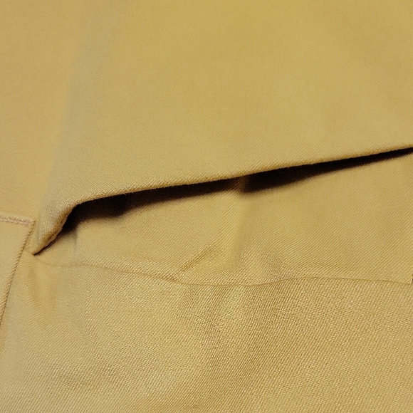 Old Navy Women's Golden Khakis - Picture 7 of 12